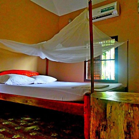 Hostel The Plantation Kampot Exterior foto