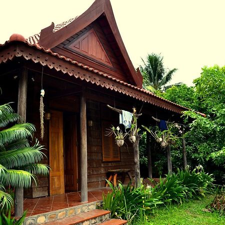 Hostel The Plantation Kampot Exterior foto