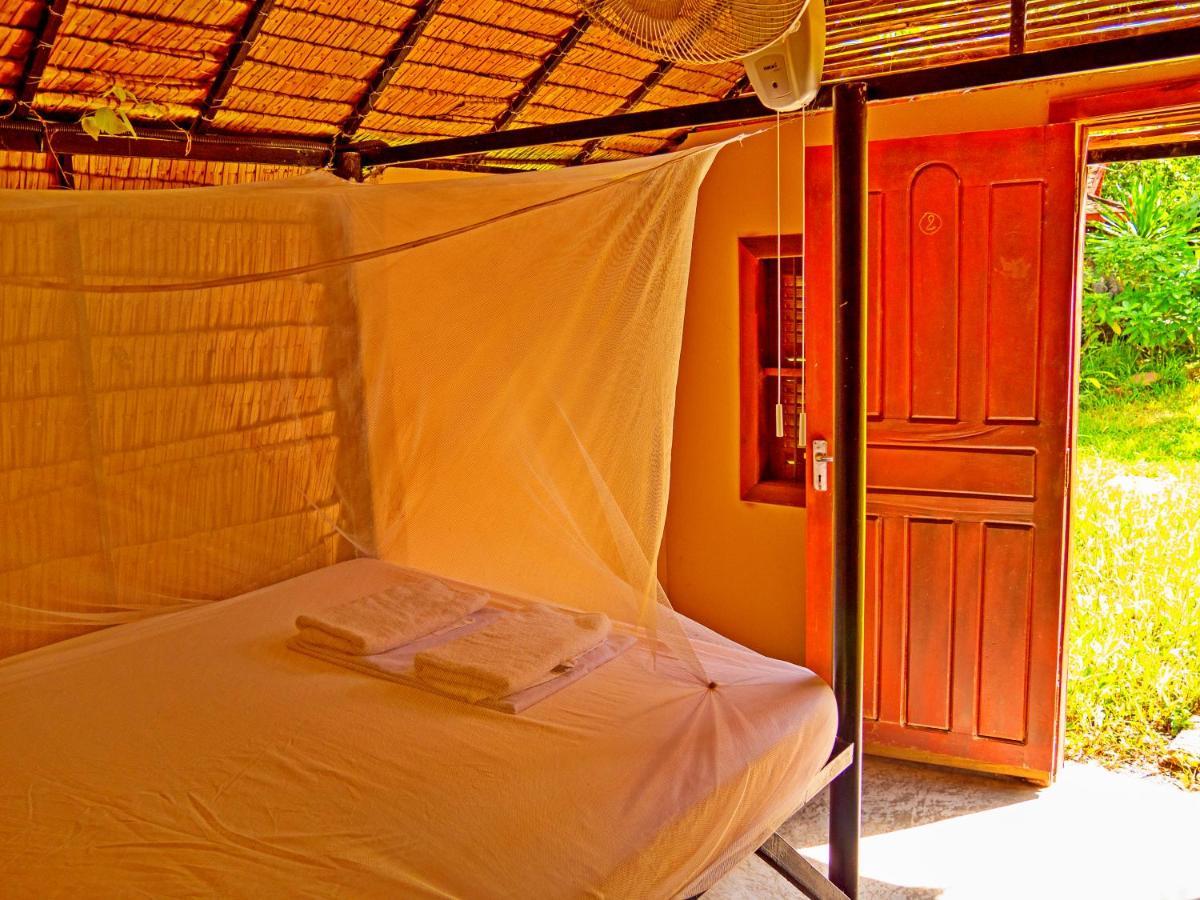Hostel The Plantation Kampot Exterior foto