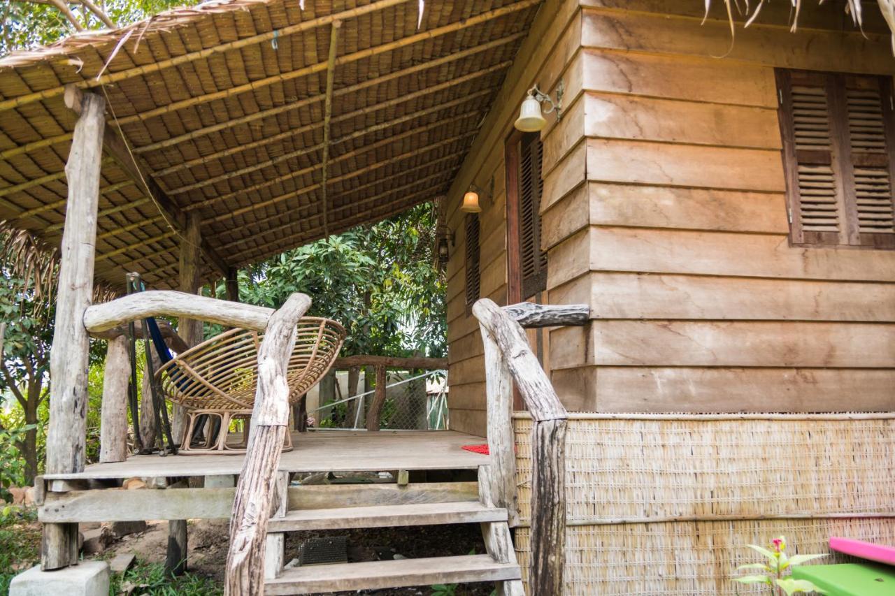 Hostel The Plantation Kampot Exterior foto