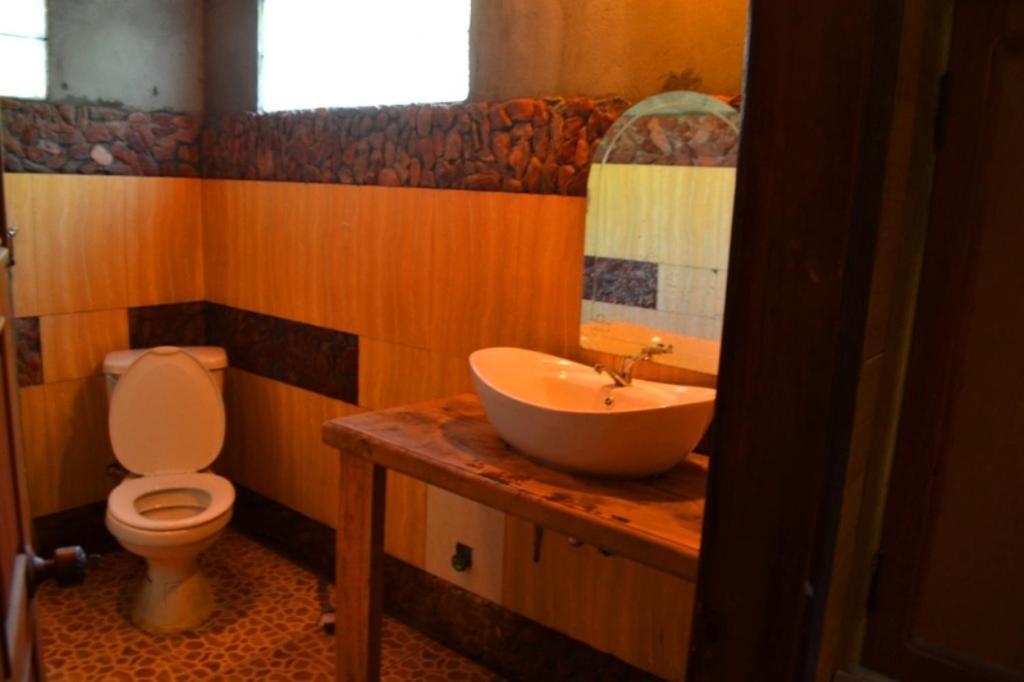 Hostel The Plantation Kampot Exterior foto